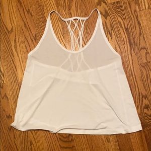 Lululemon white tank in perfect condition